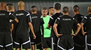 غوركوف يستدعي العرفي وبلايلي لمعسكر جنوب أفريقيا