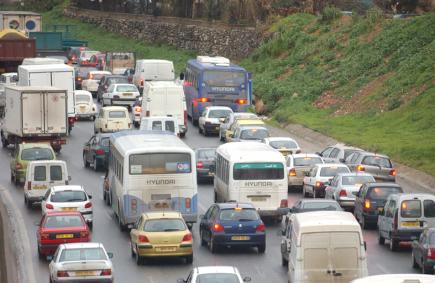 اختناق مروري عبر الطريق الوطني رقم 3 بسكيكدة وعنابة