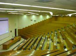 المركز الجامعي صالحي أحمد بالنعامة يستقبل أزيد من 3000 طالب من بينهم 900 مسجل جديد