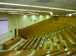 المركز الجامعي صالحي أحمد بالنعامة يستقبل أزيد من 3000 طالب من بينهم 900 مسجل جديد