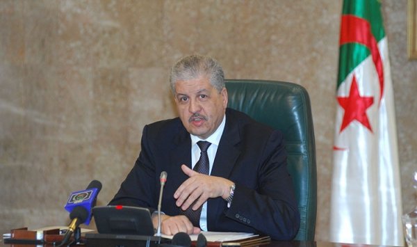 سلال يحسم الجدل من قسنطينة.. لا تنازل عن اللغة العربية في التدريس