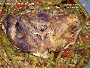 Viande aux haricots mange-tout