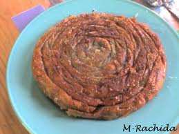 Mhancha serpentin aux amandes