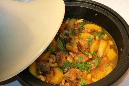 Tajine de viande aux pêches