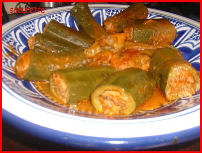 Tajine de courgettes farcies à la viande
