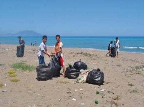 Côte-Est de Béjaïa : Ecocitoyenneté à la plage