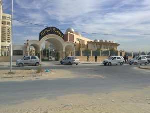 طلبة بجامعة الوادي يكتشفون دواء لمرض السمنة