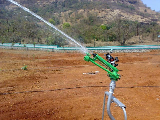 سوق أهراس... توسيع رقعة محيط السقي الفلاحي لسدراتة إلى 2200 هكتار