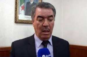 حجار ينهي مهام رئيسة المركز الجامعي بتيبازة بعد تسجيل تجاوزات خطيرة