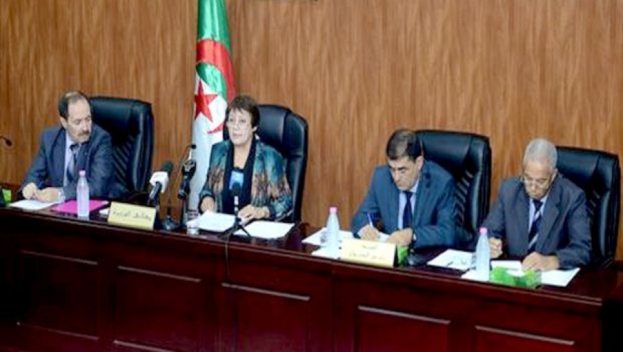 Des rencontres bilatérales avec les syndicats de l'éducation à partir du 15 octobre