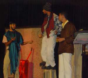 السنجاب   لبرج بوعريريج تتنافس على لقب مهرجان مسرح الهواة بمستغانم