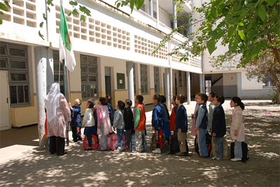 75 000 élèves bénéficieront de la prime de scolarité