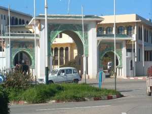 في أول لقاء للوالي مع الهيئة التنفيذية بعين تموشنت