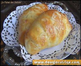 Croissants briochés fourrés à la crème pâtissière et au Nutella