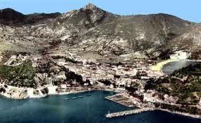 Pénurie chronique d'eau à Collo : Des habitants en colère ferment le siège de l'ADE