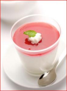 Panna cotta chocolat blanc fraise