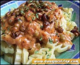 Sauce rosée aux pignons de pins