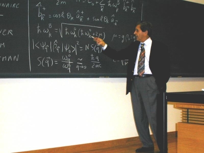 ARRIVÉE MASSIVE DES ENSEIGNANTS DU MOYEN-ORIENT EN ALGÉRIE Ould Kablia titille l'histoire