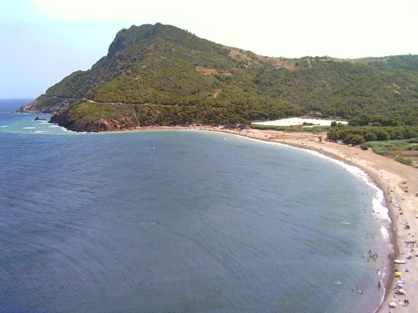 Nouveau port de Sidi Abderrahmane (Chlef) : Un joyau naturel, curiosité des estivants
