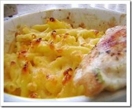 Gratin de macaroni avec escalopes de poulet