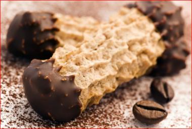 Petits fours cannelés au caramel et chocolat