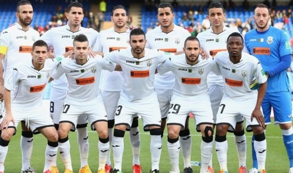 لاعب إفريقي يورط وفاق سطيف مع