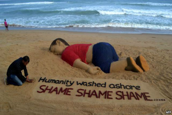 اتهام أربعة سوريين في قضية غرق الطفل آيلان وآخرين