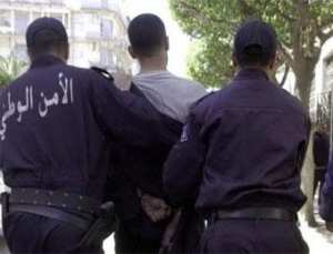 جماعة أشرار تزرع الرعب بحي برمادية في غليزان