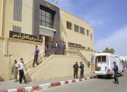 الحبس لعصابة سرقت 2.5 مليار من سيارة محامي بنقابة العاصمة