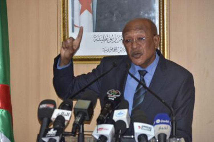 زوخ يعد بترحيل 20 ألف عائلة بالعاصمة قبل نهاية السنة