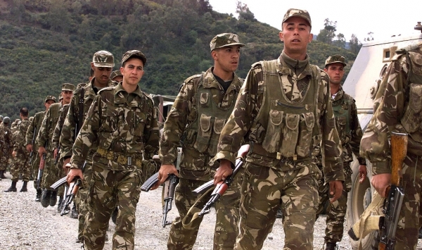 قوات الجيش تقضي على إرهابيين في 