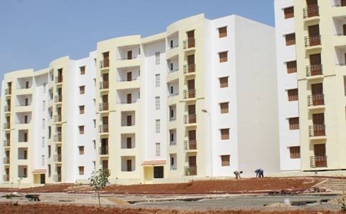 والي الشلف يأمر رؤساء الدوائر بالتحري في ثروات المستفيدين من السكن الاجتماعي