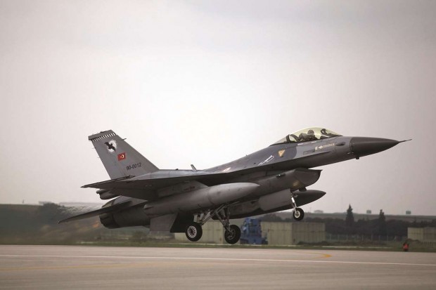 La Turquie intensifie ses raids aériens en Irak