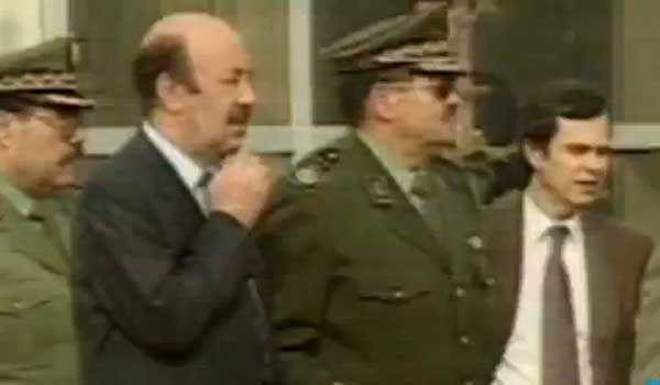 Le patron du DRS, le général Toufik a été limogé et remplacé par le général Athmane Tartag (presse)