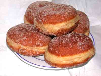 BEIGNETS AU SUCRE ET A LA CANNELLE