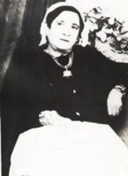 Tlemcen : Cheikha Tetma, la Diva rebelle du hawzi