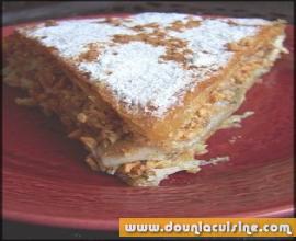 Pastilla au poulet et aux amandes