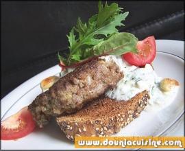 Burgers d'agneau épicés