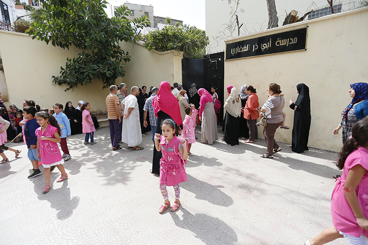 قضية الاعتداء على 5 تلاميذ بباب الوادي تحرك المسؤولين