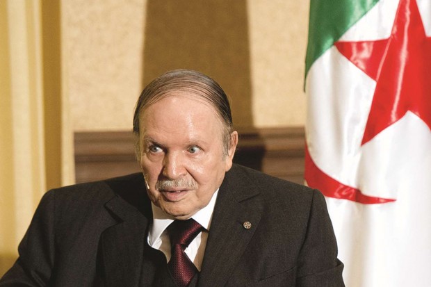Bouteflika, seul à décider de sa succession