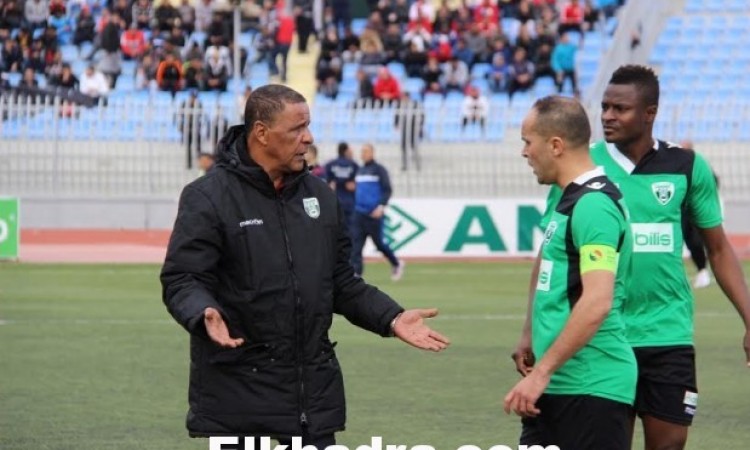 عبد القادر عمراني لتدريب مولودية بجاية خلفا للسويسري الان جيجر