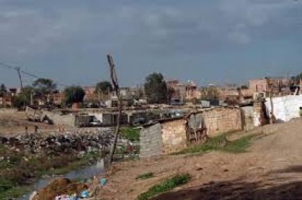 برمجة عمليات هدم للأكواخ القصديرية ومساكن المرحلين ببلدية قسنطينة