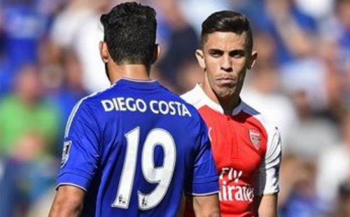 الإتحاد الإنجليزي يتهم كوستا بالعنف ضد لاعبي ارسنال