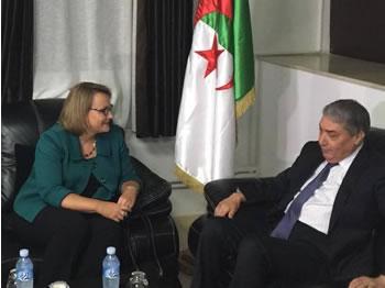 L'ambassadeur américain sonde la classe politique