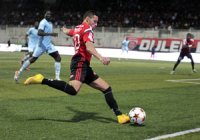 La direction algéroise menace