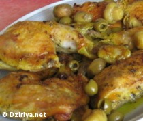 Poulet en sauce aux olives et champignons