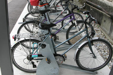 Aïn Temouchent - Un parking pour les vélos, M. le maire, voulez-vous ?