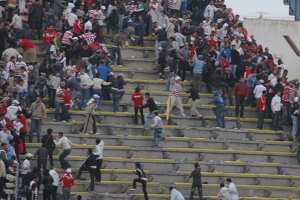 اعتقال 36 مناصرا في مباراة الشاوية والسلاحف بأم البواقي