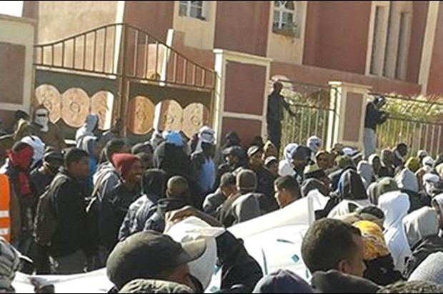Des étudiants ferment la DOU de Tamanrasset