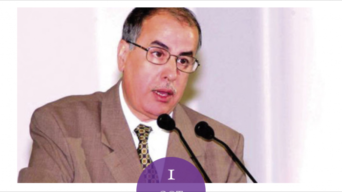 Karim Younes anime une conférence à Sétif